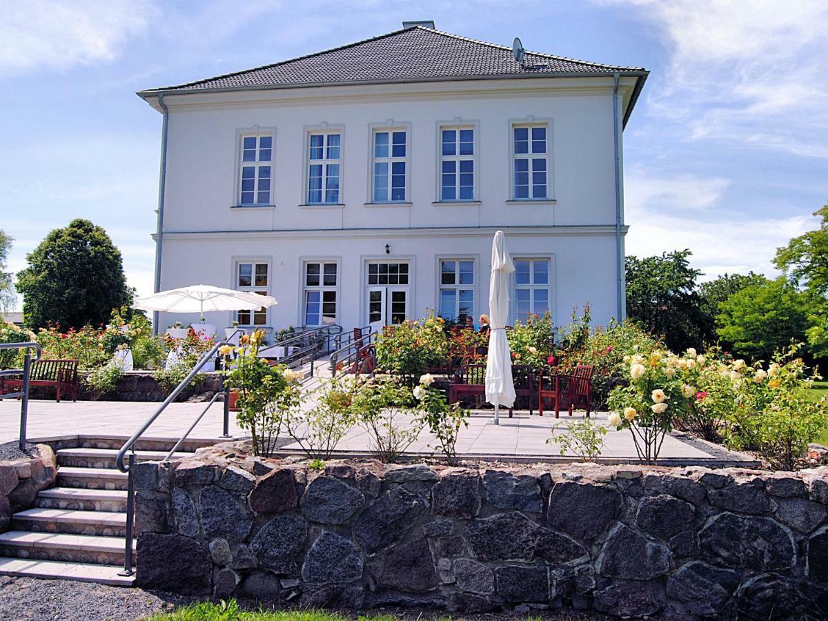 Gutshaus Gross Helle Apartamento Mölln Exterior foto